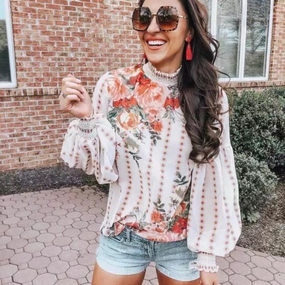 RoseThorn Chiffon Floral Print Long Sleeve Blouse - Picture 4 of 5